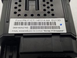 Ford Kuga II Gniazdo / Złącze USB F1CT14F014AA