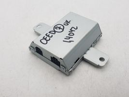 KIA Ceed USB jungtis 961201H700