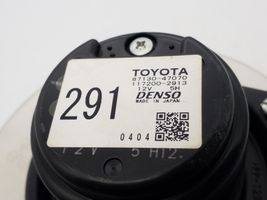 Toyota Prius (XW20) Ventilador de la batería de vehículo híbrido/eléctrico 8713047070