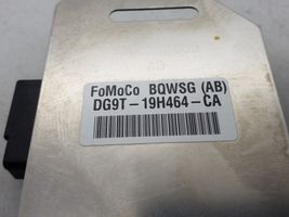 Ford Fusion II GPS-pystyantenni DG9T19H464CA