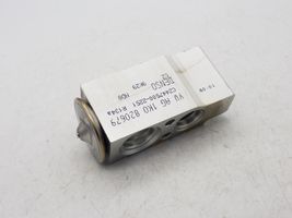 Volkswagen Jetta VI Air conditioning (A/C) expansion valve 1K0820679