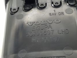 Volvo S60 Boczna kratka nawiewu deski rozdzielczej 30791697