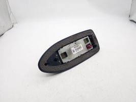 Volvo V40 Antenne GPS 30775157