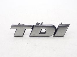 Volkswagen Transporter - Caravelle T4 Emblemat / Znaczek tylny / Litery modelu 701853679B