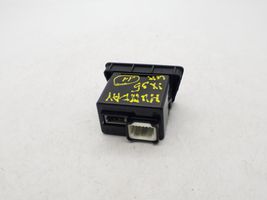 Hyundai ix35 Connettore plug in AUX 961102S500