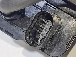 Audi A4 S4 B6 8E 8H Polttoaineen ruiskutuksen suurpainepumppu 8H0906271