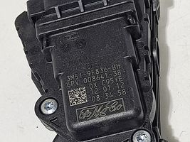 Ford Kuga I Akceleratoriaus pedalas 3M519F836BH