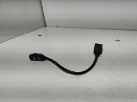 Volkswagen Golf VI USB-pistokeliitin 5N0035558