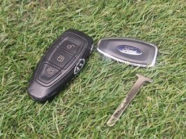 Ford Kuga II Ignition key/card 7S7T15K601ED