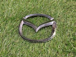 Mazda 6 Logo, emblème de fabricant CJ6A51730