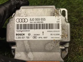 Audi TT TTS Mk2 Oro pagalvių valdymo blokas 8J0959655