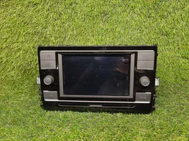 Volkswagen Jetta USA Radio/CD/DVD/GPS head unit 17A035868