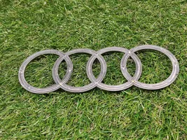 Audi Q7 4L Mostrina con logo/emblema della casa automobilistica 06C103940B