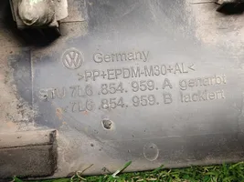 Volkswagen Touareg I Apdaila sparno (moldingas) 7L6854959A