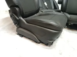 Buick Encore I Set di rivestimento sedili e portiere 