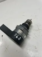 BMW X5 E70 Regulator ciśnienia paliwa 25673614