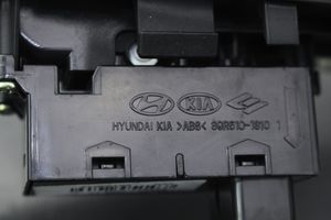 Hyundai i40 Schalter el. Fensterheber 935803Z050