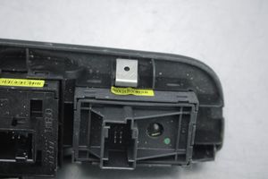 Fiat Bravo Interruttore di controllo dell’alzacristalli elettrico 735416706