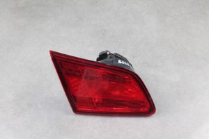 Subaru Legacy Lampy tylnej klapy bagażnika 2PA946099