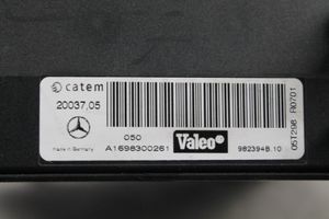 Mercedes-Benz B W245 Grzałka nagrzewnicy A1698300261