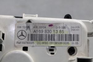 Mercedes-Benz B W245 Oro kondicionieriaus/ klimato/ pečiuko valdymo blokas (salone) 1698301385