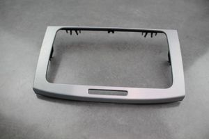 Volkswagen PASSAT CC Kita panelės detalė 3C0858069AG