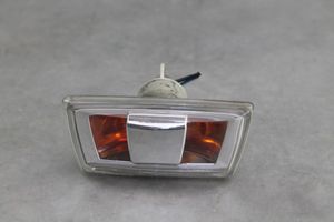 Opel Adam Front fender indicator light 13252455