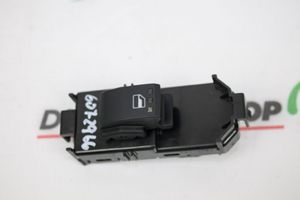 Daihatsu Sirion Interruttore di controllo dell’alzacristalli elettrico 8200R8D