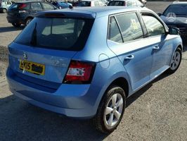 Skoda Fabia Mk3 (NJ) Muut kojelaudan osat 6V2858417A