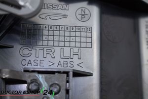 Nissan X-Trail T31 Copertura griglia di ventilazione laterale cruscotto 68751JG00B
