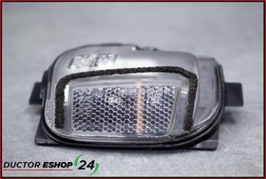 Mazda 3 II Kierunkowskaz na lusterko boczne BHS269122
