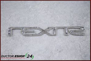 Lexus IS 220D-250-350 Inny emblemat / znaczek 