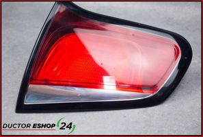 Citroen C3 Lampy tylnej klapy bagażnika 9803934280