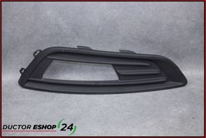 Ford Focus Priešrūkinio žibinto apdaila/ grotelės F1EB15A299A