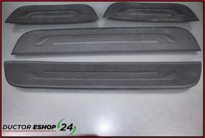 KIA Ceed Copertura del rivestimento del sottoporta anteriore 85873A2000