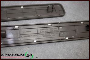 Nissan Murano Z51 Copertura del rivestimento del sottoporta anteriore 789B01AA0B