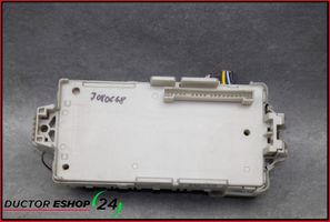 Mitsubishi Lancer Module de fusibles 410140600