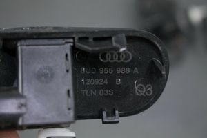Audi Q3 8U Mazgāšanas šķidruma smidzinātājs (-i) priekšējam logam 8U0955988A