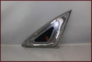 Infiniti FX Fenêtre latérale avant / vitre triangulaire 