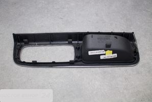 Volvo V50 Altro elemento di rivestimento della portiera anteriore 8663815