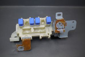 Infiniti EX Module de fusibles C20611BA0A