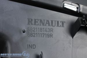 Renault Zoe Inny element deski rozdzielczej 682118143R