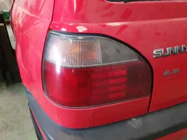 Nissan Sunny Lampa tylna 