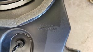 Honda Civic IX Subwoofer-bassokaiutin 