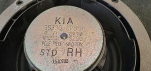 KIA Sorento Enceinte haute fréquence dans les portes arrière 