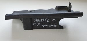 Hyundai Santa Fe Fender end trim 