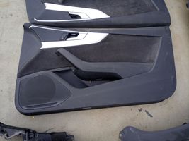 Audi A5 Set di rivestimento sedili e portiere 