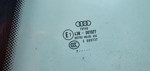 Audi A5 aizmugurējo durvju stikls 