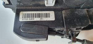 KIA Sportage Front door lock 