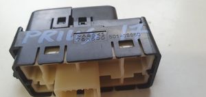 Toyota Prius (XW50) Interruptor de luz 